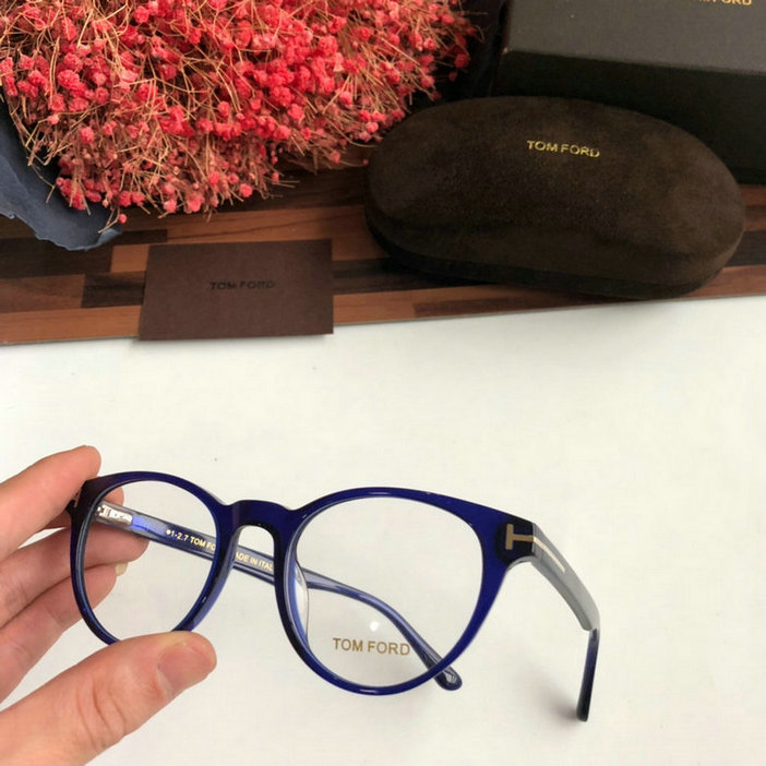 Wholesale Fashion Designer Brand Glasses Frames for Sale